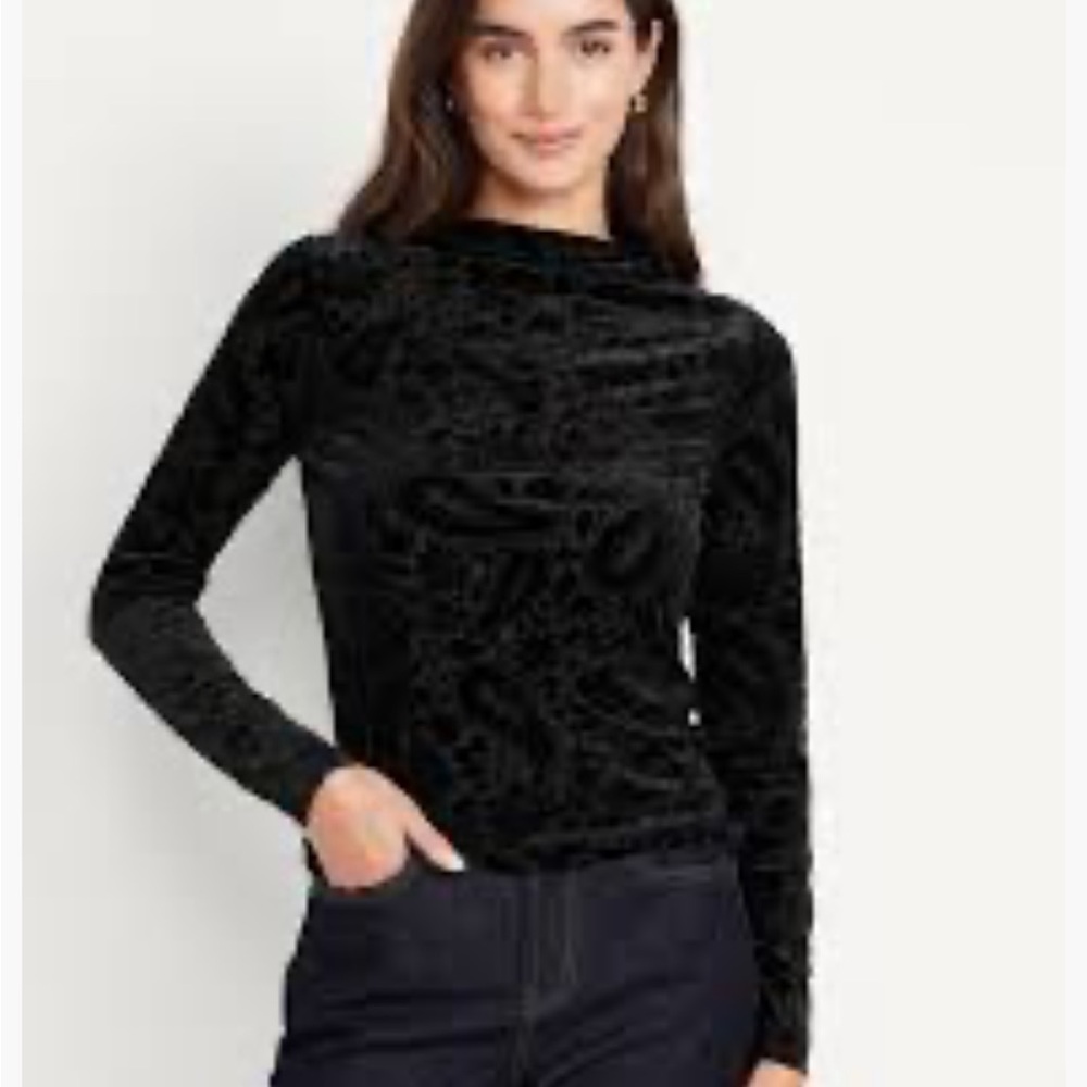 Old Navy Black Floral Lace Blouse